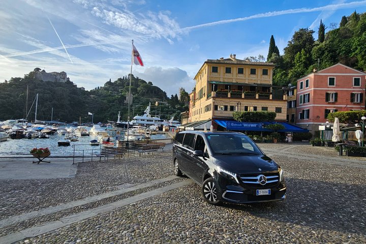Private Tour in Portofino Coast with Mini Van