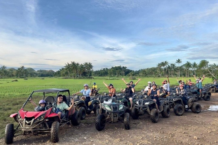 Bohol Premium Private Tour: Chocolate Hills & Tarsier Experience