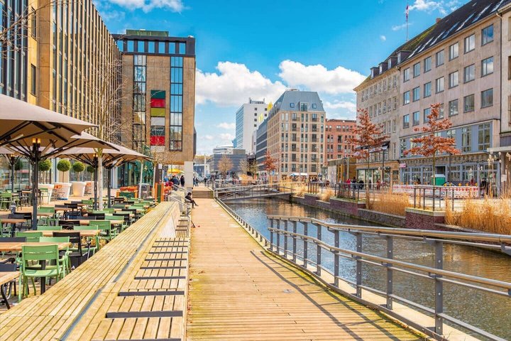 Hello Kiel: Private 2-Hour Intro City Walk with Local Guide