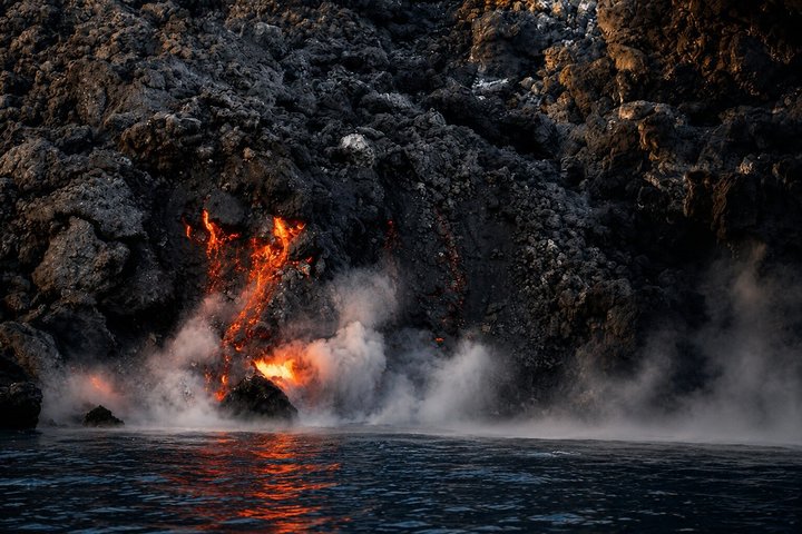 Relaxation excursion from Lipari Panarea and Stromboli.