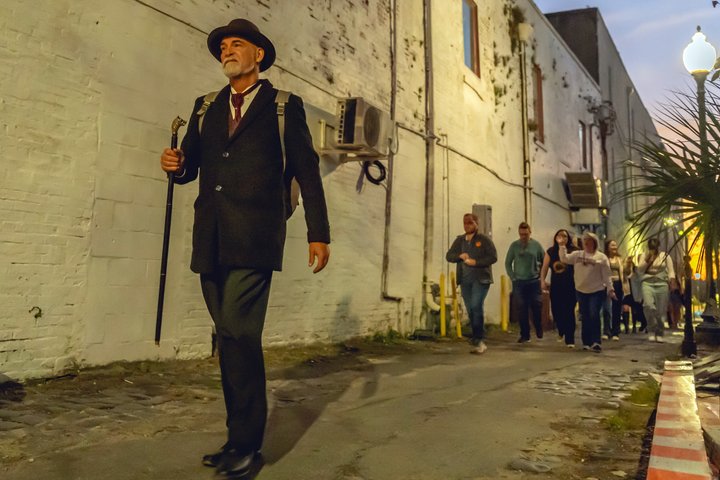 Ghost Walk of Old Wilmington Haunted Tour