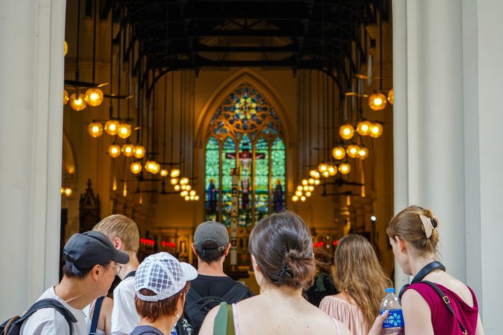 Hong Kong Walking Tour: 6-hrs Landmarks & Highlights with Lunch