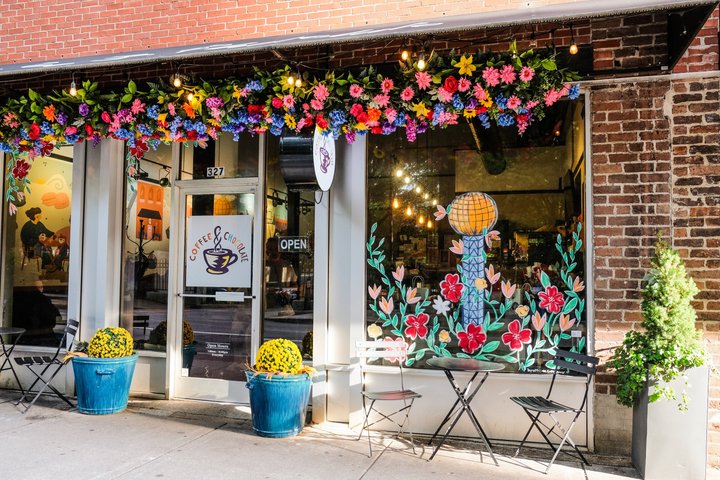 Knoxville Sweet Treats Food Tour: Beignets, Chocolates, & More