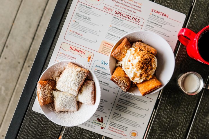 Knoxville Sweet Treats Food Tour: Beignets, Chocolates, & More