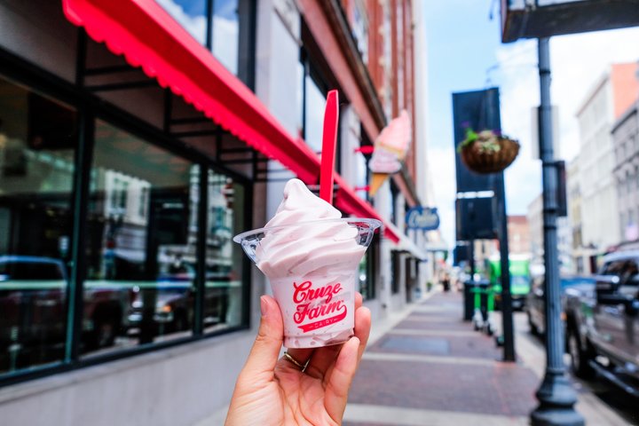 Knoxville Sweet Treats Food Tour: Beignets, Chocolates, & More