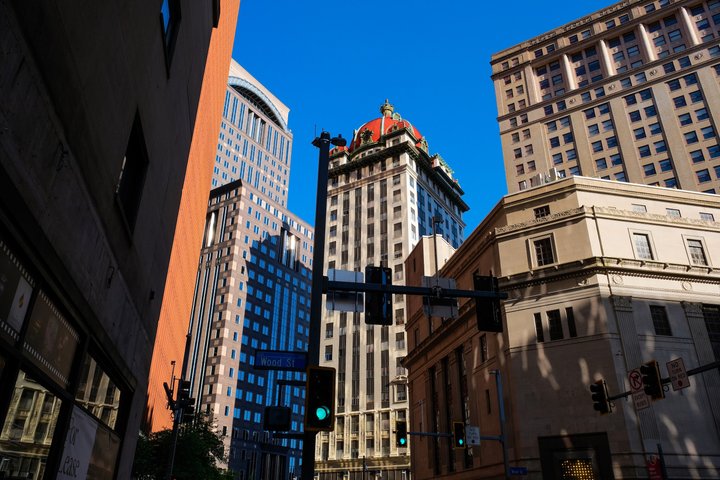Pittsburgh Sweet Treats Food Tour: Donuts, Pastries, & More