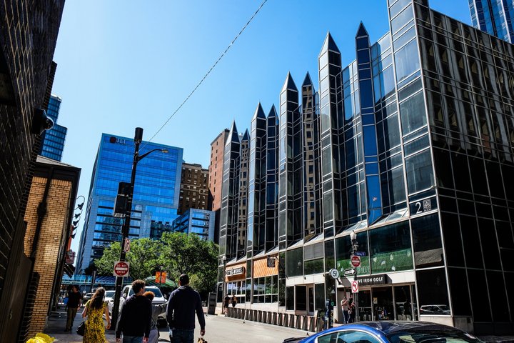 Pittsburgh Sweet Treats Food Tour: Donuts, Pastries, & More