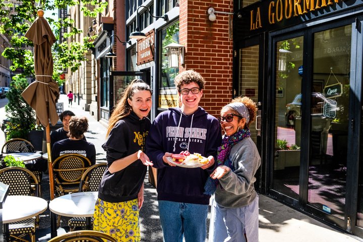 Pittsburgh Sweet Treats Food Tour: Donuts, Pastries, & More
