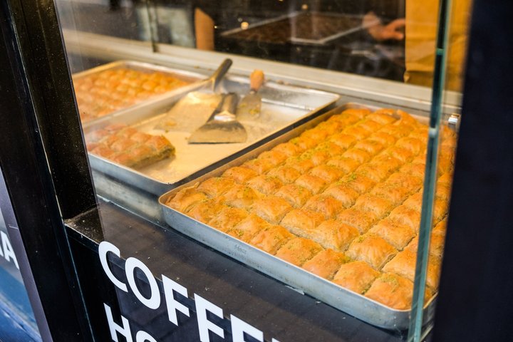 Pittsburgh Sweet Treats Food Tour: Donuts, Pastries, & More