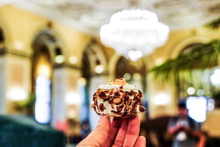 Pittsburgh Sweet Treats Food Tour: Donuts, Pastries, & More