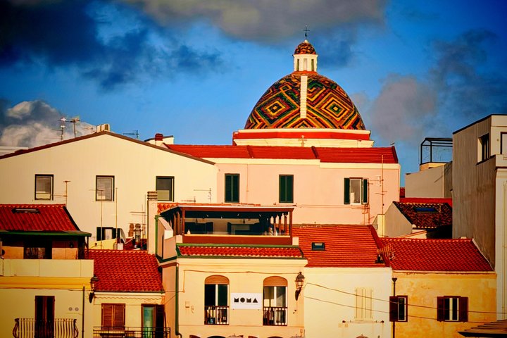 Sunset tour on a sailing boat with aperitif or dinner