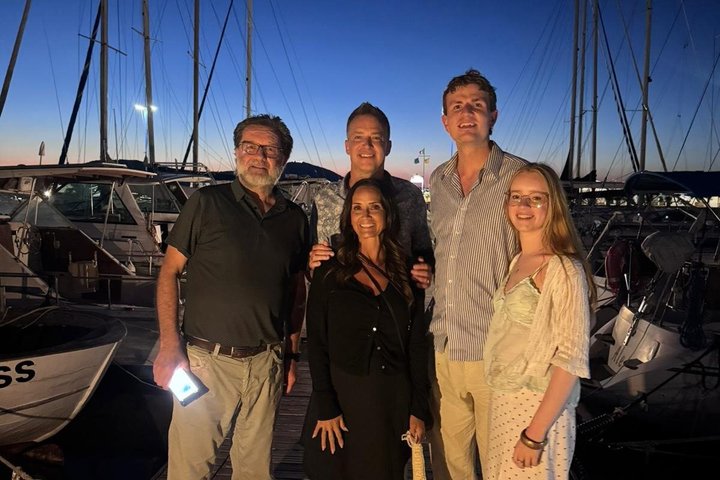 Sunset tour on a sailing boat with aperitif or dinner