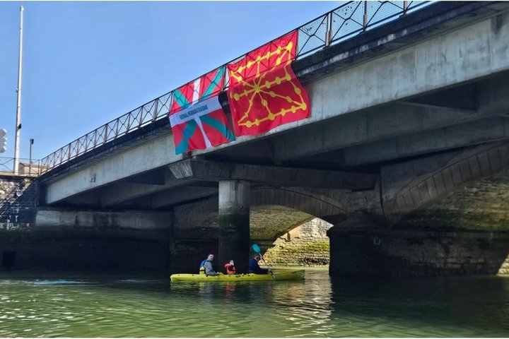 Kayaking Rental on the Nive River in Bayonne
