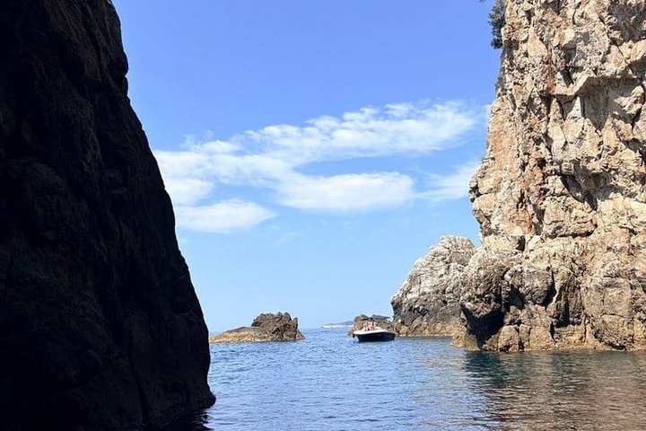 Dubrovnik: 7 Caves & Blue Cave Speedboat Tour (4h)