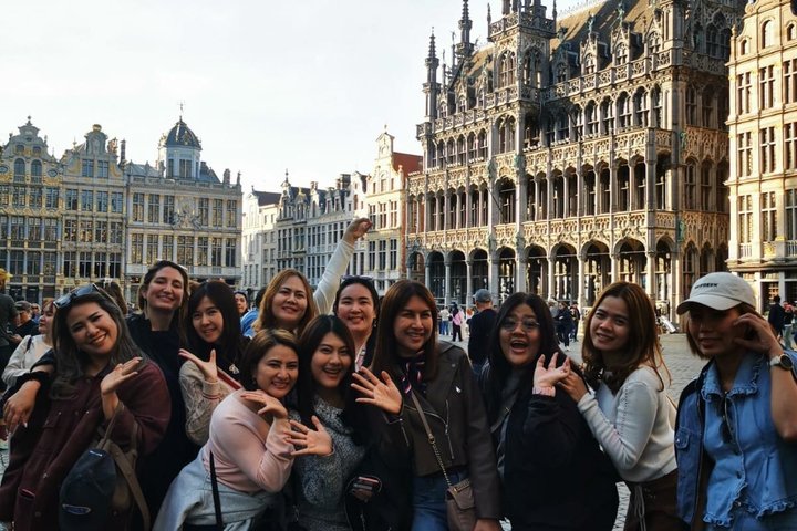 Hungry Mary's Famous Beer and Chocolate Tour in Brussels