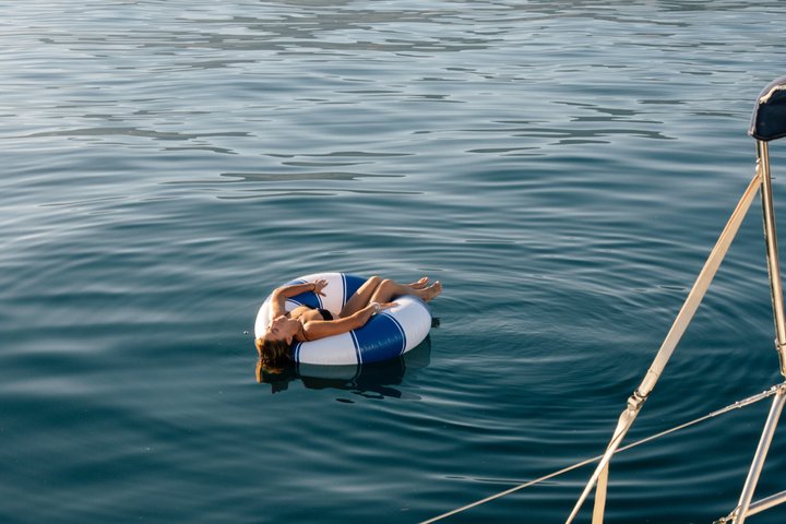 Private Marbella Cruise with Drinks and Paddle Board