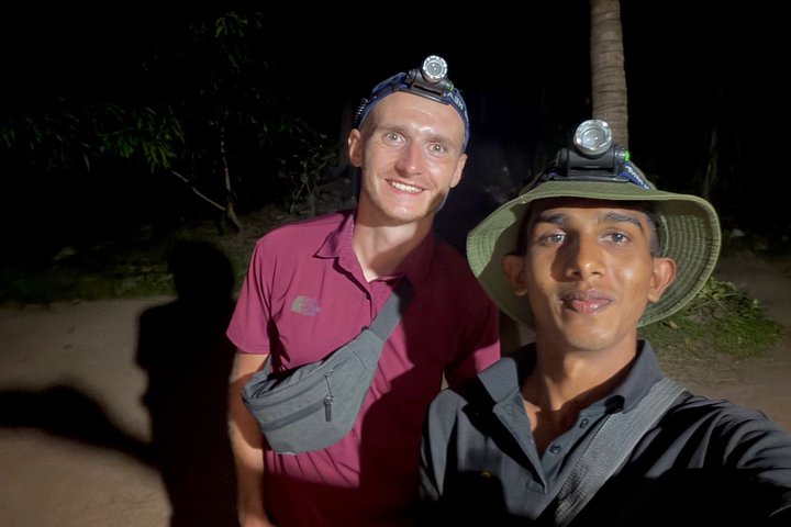 Sigiriya Loris Night Walk Experience with Local Guide