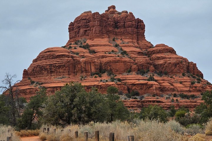 Sedona Red Rocks and Wine Tasting Private Tour from Scottsdale