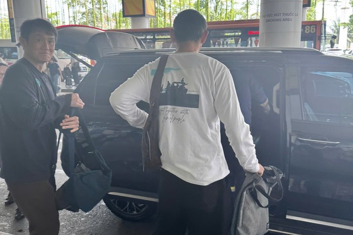 Hanoi Noi Bai Airport Fast Track Arrival Service
