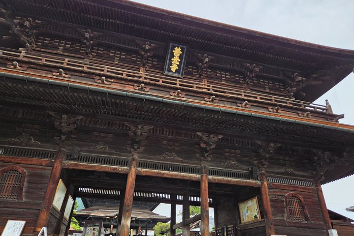 Nagano Zenkoji Temple Full Guided Tour