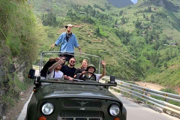 3 Days Deluxe Ha Giang Loop by Car - Private Stay Resort 4*