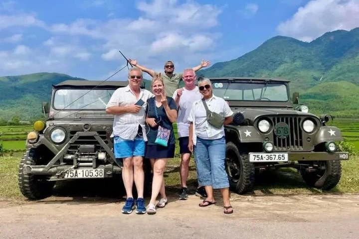 3 Days Deluxe Ha Giang Loop by Car - Private Stay Resort 4*
