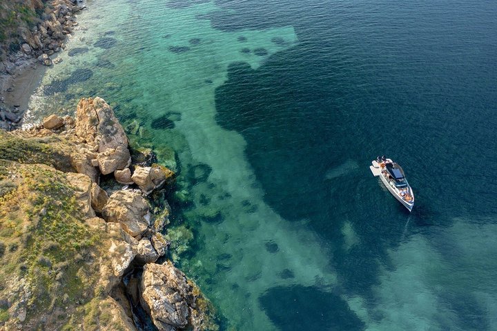 Private Luxury Boat Tour from Cannes to the Lerins Islands