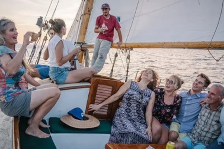 Public Sunset Sailing Cruise on Lake Champlain