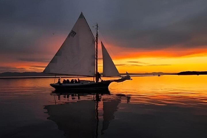 Public Sunset Picnic Boat Cruise on Lake Champlain