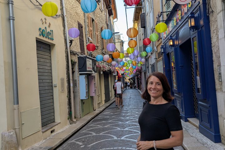 2 Hour Walking Tour in the Old Town of Antibes