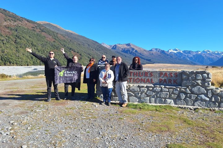 TranzAlpine Train & Small Group Tour to Arthurs Pass with Lunch