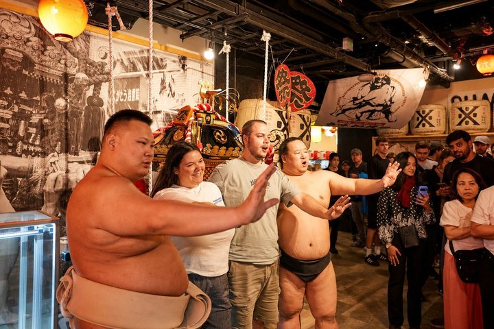 Tokyo Ginza Sumo Experience: Performance vs Pure Practice