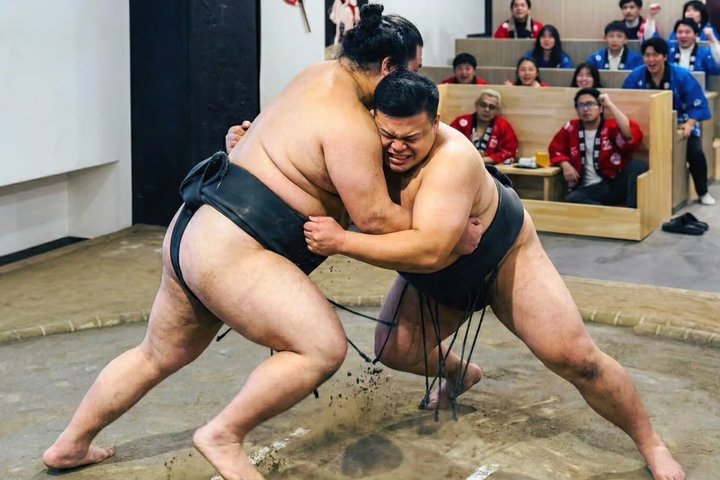 Tokyo Ginza Sumo Experience: Performance vs Pure Practice