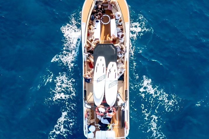 Esterel Calanques Boat Tour from Saint-Raphael 2.5 Hours