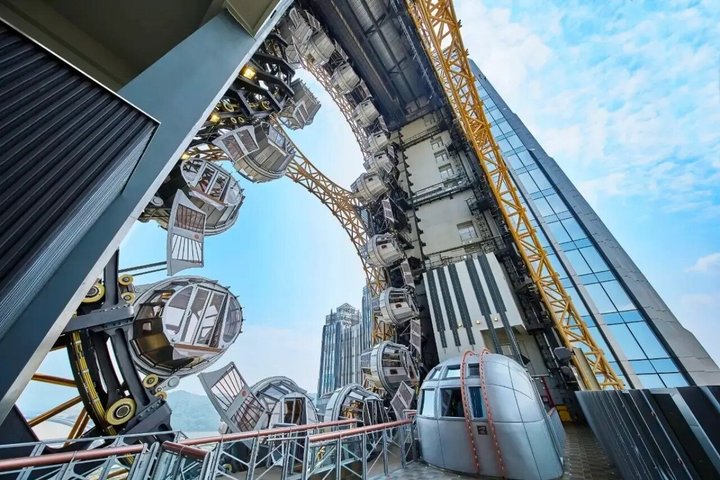 Macau Studio City Eight Figure Ferris Wheel