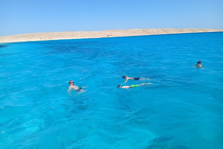 Sharm El Naga Full Day Snorkeling with Turtles & Lunch – Hurghada