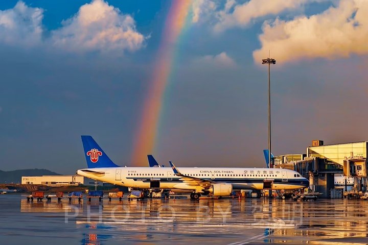Guangzhou Baiyun Airport (CAN) Private Transfer to Hotel