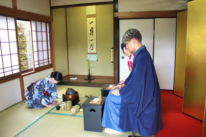 Private Tea Ceremony & Kimono Experience in Nikko