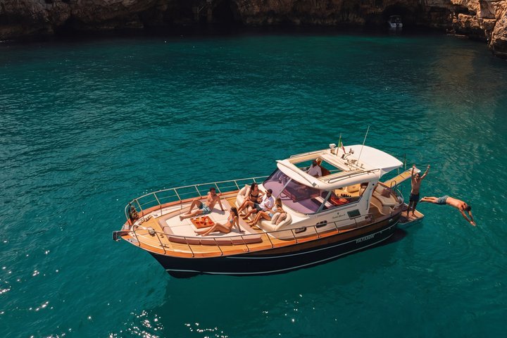 Savelletri Shared Boat 4h Tour with Aperitif Drinks and Snacks