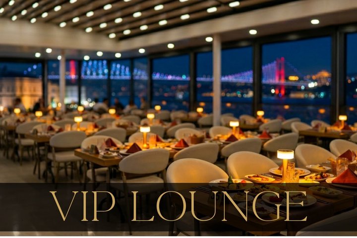 İstanbul Mega Lüfer Dinner Cruise Bosphorus and Show - Pvt. Table