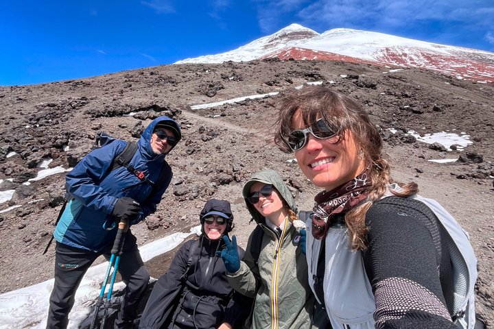 Cotopaxi tour from Quito -horseback ride and hike-NO TOURISTY way