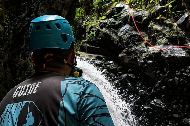 Arenal Volcano Canyoning and Waterfall Rappelling from La Fortuna