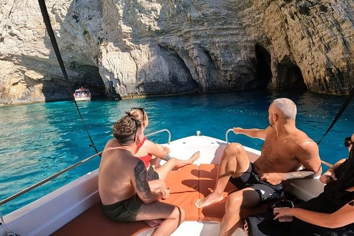 Zakynthos Turtle Tour Small Group Turtle Spotting & Turtle Island