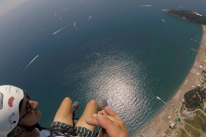 Budva: First-Time Tandem Paragliding Experience with Instructor