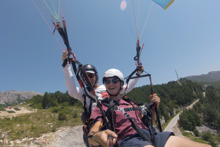 Budva: First-Time Tandem Paragliding Experience with Instructor