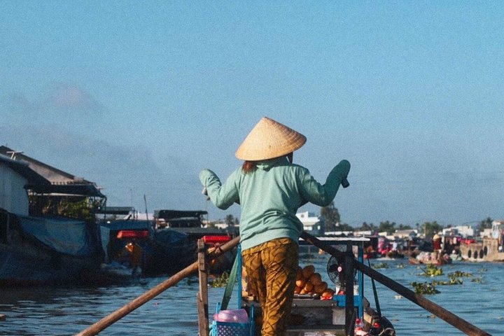 Can Tho: Floating Market, Canals & Rice Noodle Workshop