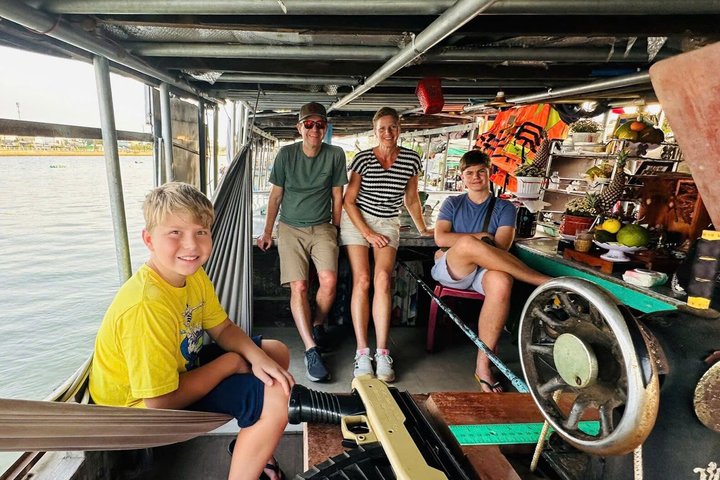 Can Tho: Floating Market, Canals & Rice Noodle Workshop