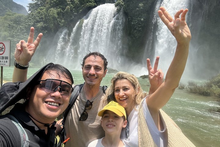 Cao Bang: Ban Gioc Waterfall Day Tour & Local Experiences