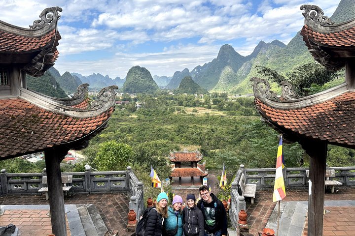 Cao Bang: Ban Gioc Waterfall Day Tour & Local Experiences