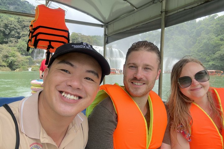 Cao Bang: Ban Gioc Waterfall Day Tour & Local Experiences